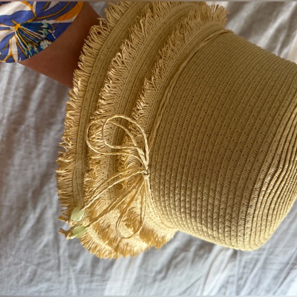Scala Frayed-Brim Straw Tiki Bucket Hat in Natural Beige main image 4